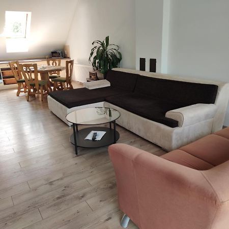 Attic Parkview Apartment Piestany Bagian luar foto