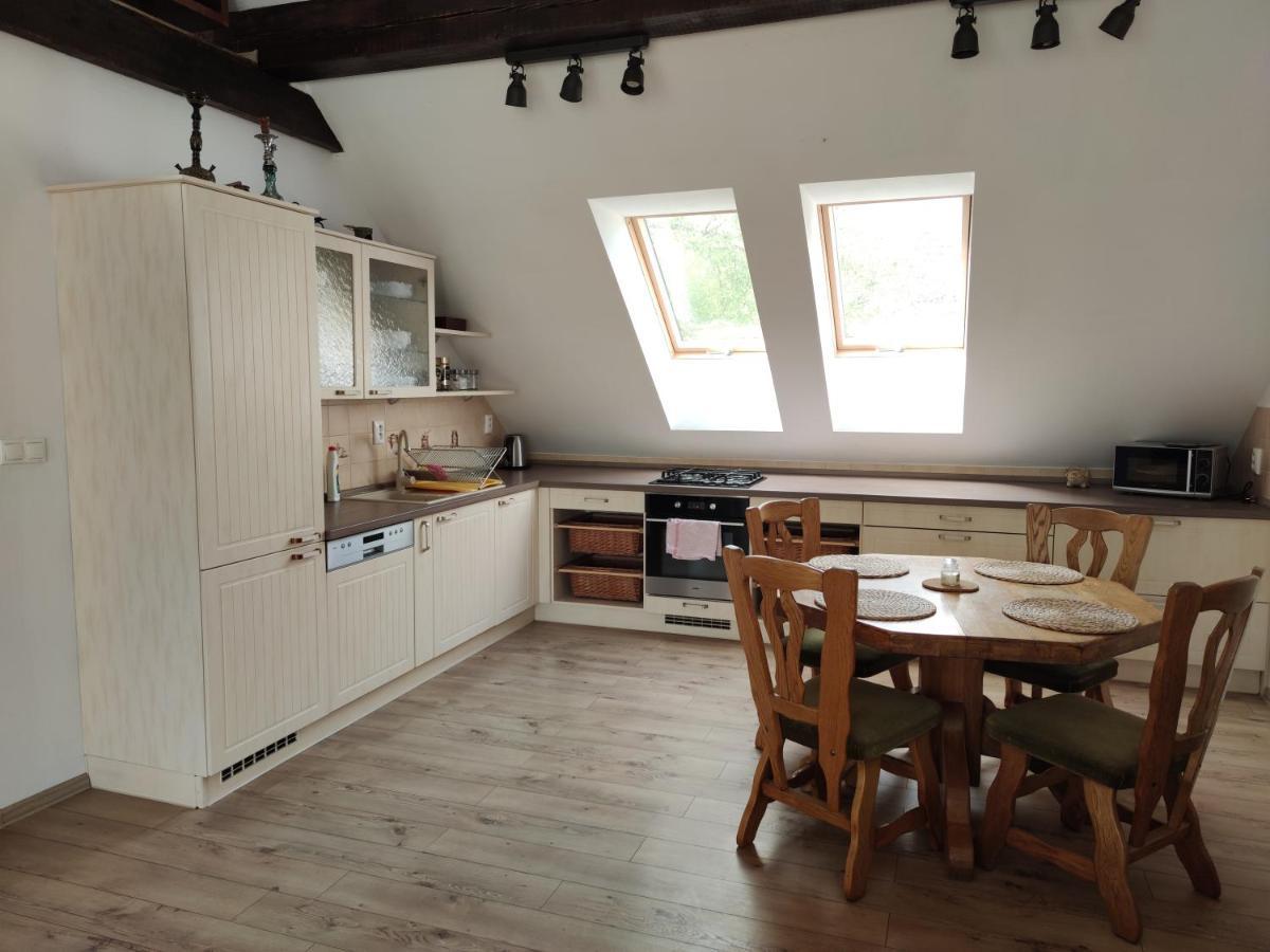 Attic Parkview Apartment Piestany Bagian luar foto